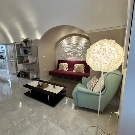 Dimora Dileonardo شقة كاروفينيو